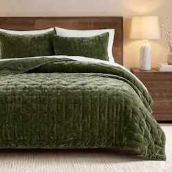 Chenille Velvet King 3-Piece Quilt Set