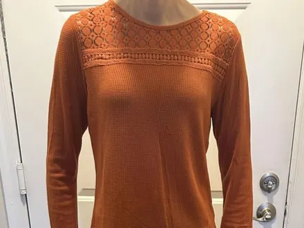 Cute Women's Lace Tops