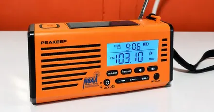 Emergency Weather Radio w/ Flashlight