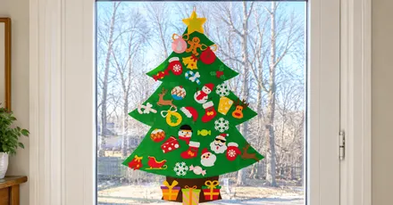 Felt Christmas Tree w/ Ornaments