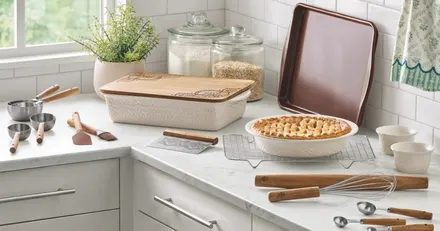 HUGE The Pioneer Woman 20-Piece Bake Set