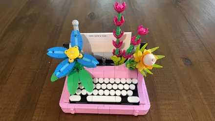 LEGO Creator 3-in-1 Typewriter with Flowers