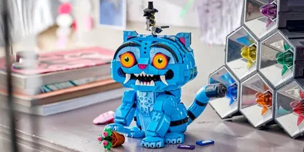 LEGO KPop Demon Hunters Derpy Tiger & Sussie Bird Set