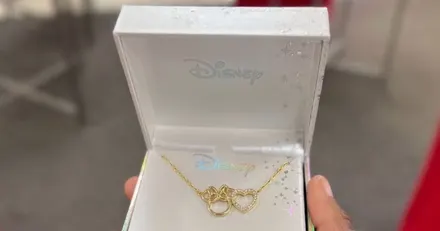 Up to 70% Off Kohl's Boxed Jewelry Gifts Including Disney + Earn Kohl's Cash