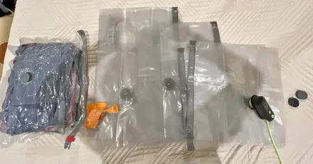 Vacuum Storage Bags 12-Pack w/ Pump
