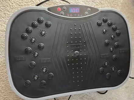 Vibration Plate Exercise Machine