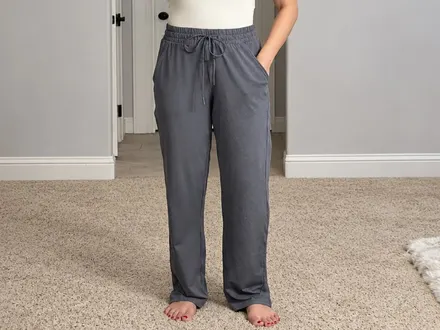 Women's Sweatpants w/ Pockets